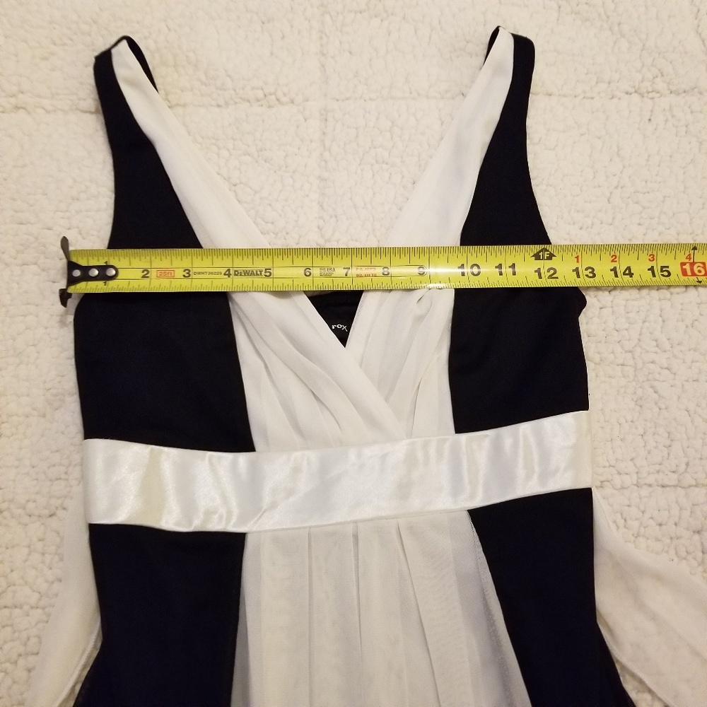 Ruby Rox dress - Picture 4 of 7